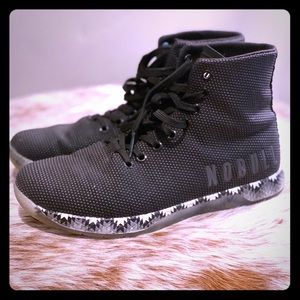 HighTop black patchwork size 9 NoBulls